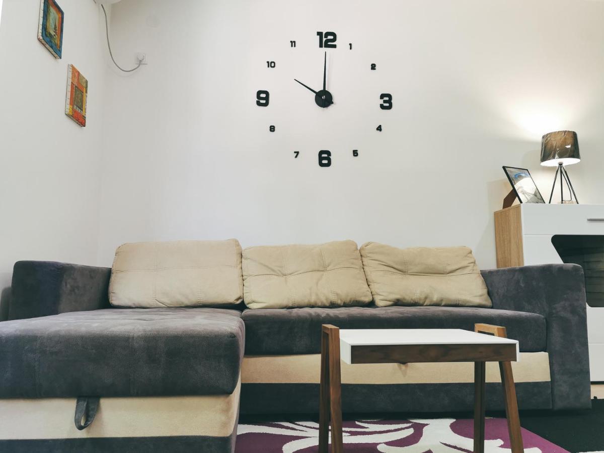 Cozy Corner Apartments - Free Parking & Wi-Fi Ćuprija Екстериор снимка