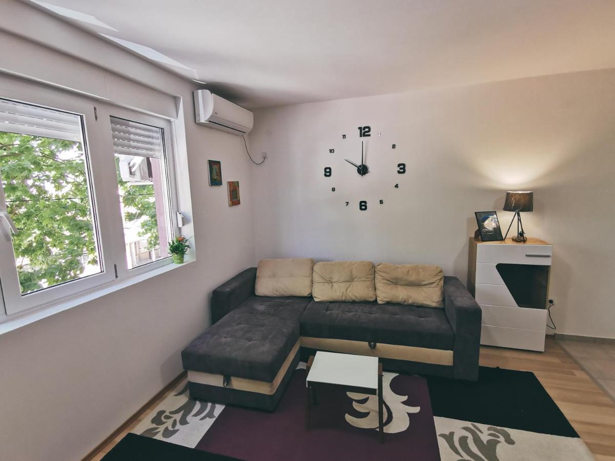Cozy Corner Apartments - Free Parking & Wi-Fi Ćuprija Екстериор снимка