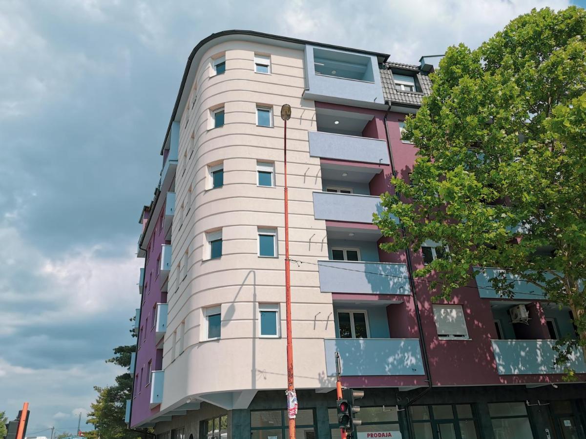 Cozy Corner Apartments - Free Parking & Wi-Fi Ćuprija Екстериор снимка