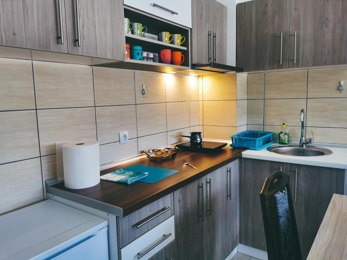 Cozy Corner Apartments - Free Parking & Wi-Fi Ćuprija Екстериор снимка