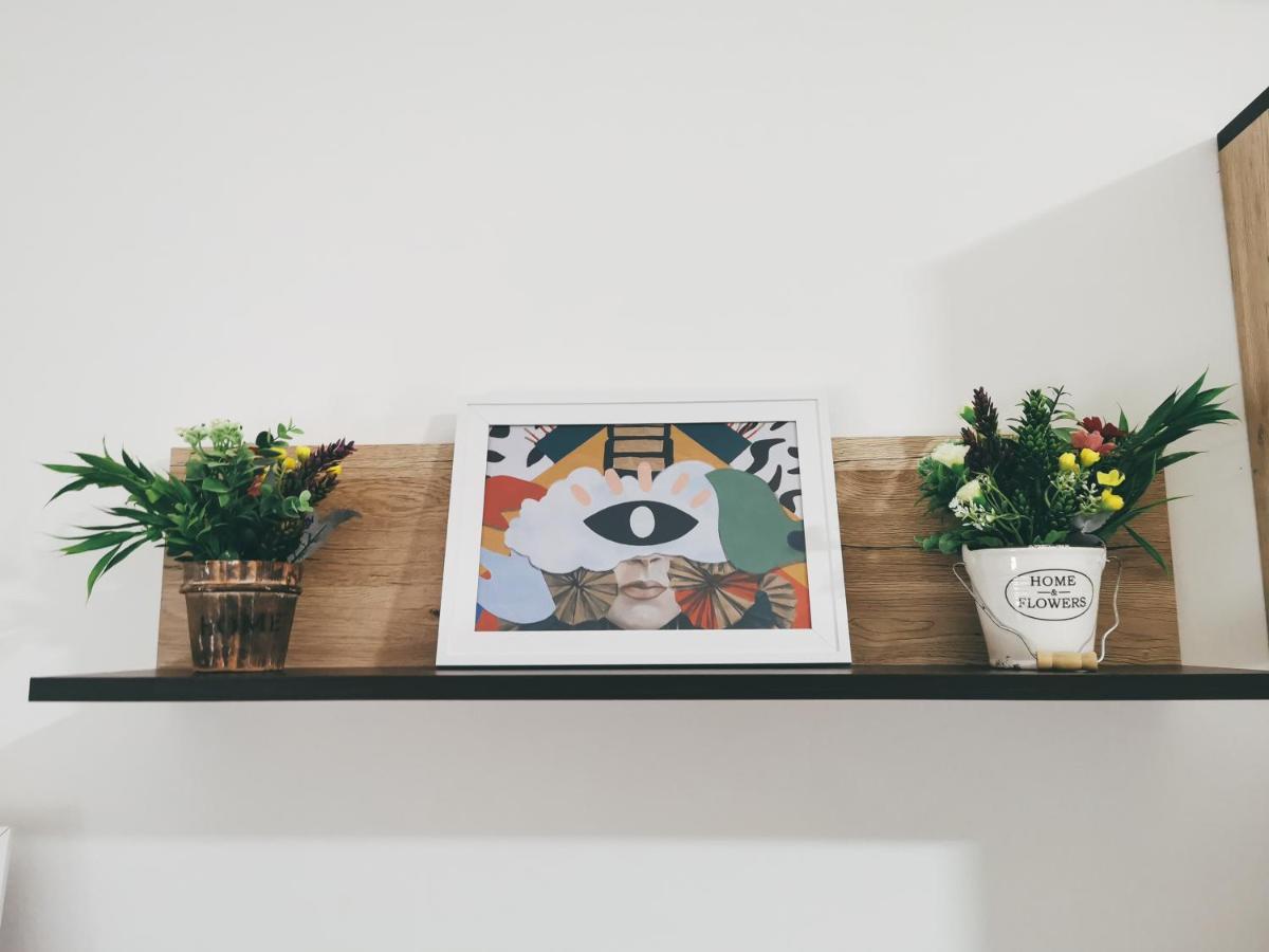Cozy Corner Apartments - Free Parking & Wi-Fi Ćuprija Екстериор снимка