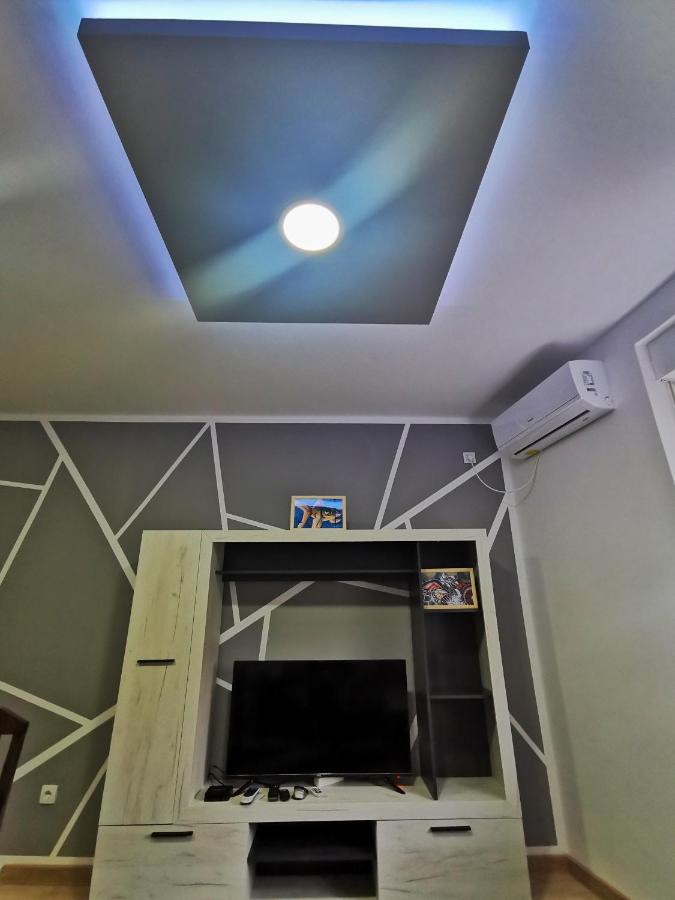Cozy Corner Apartments - Free Parking & Wi-Fi Ćuprija Екстериор снимка
